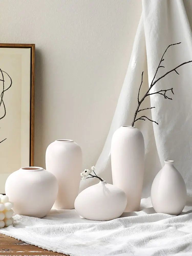 Chinese Ceramic Vase - KENDRI SHOP